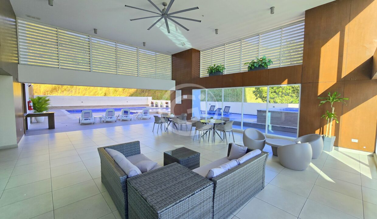 25. Piscina (13)