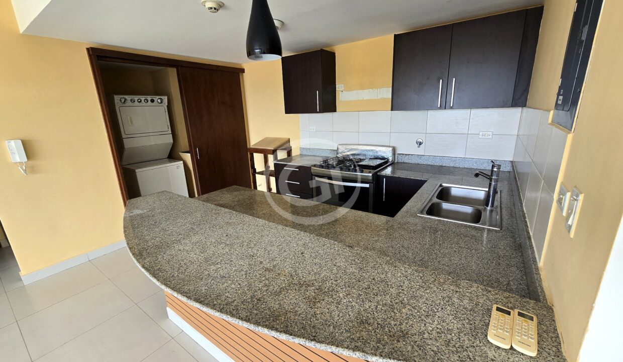 8. Cocina (9)