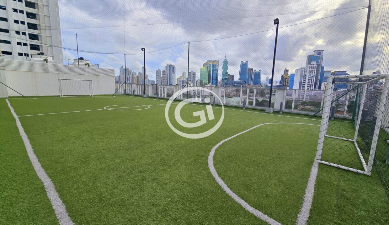 27. Cancha de Futbol. Venta Remate The Tower 50 San Francisco