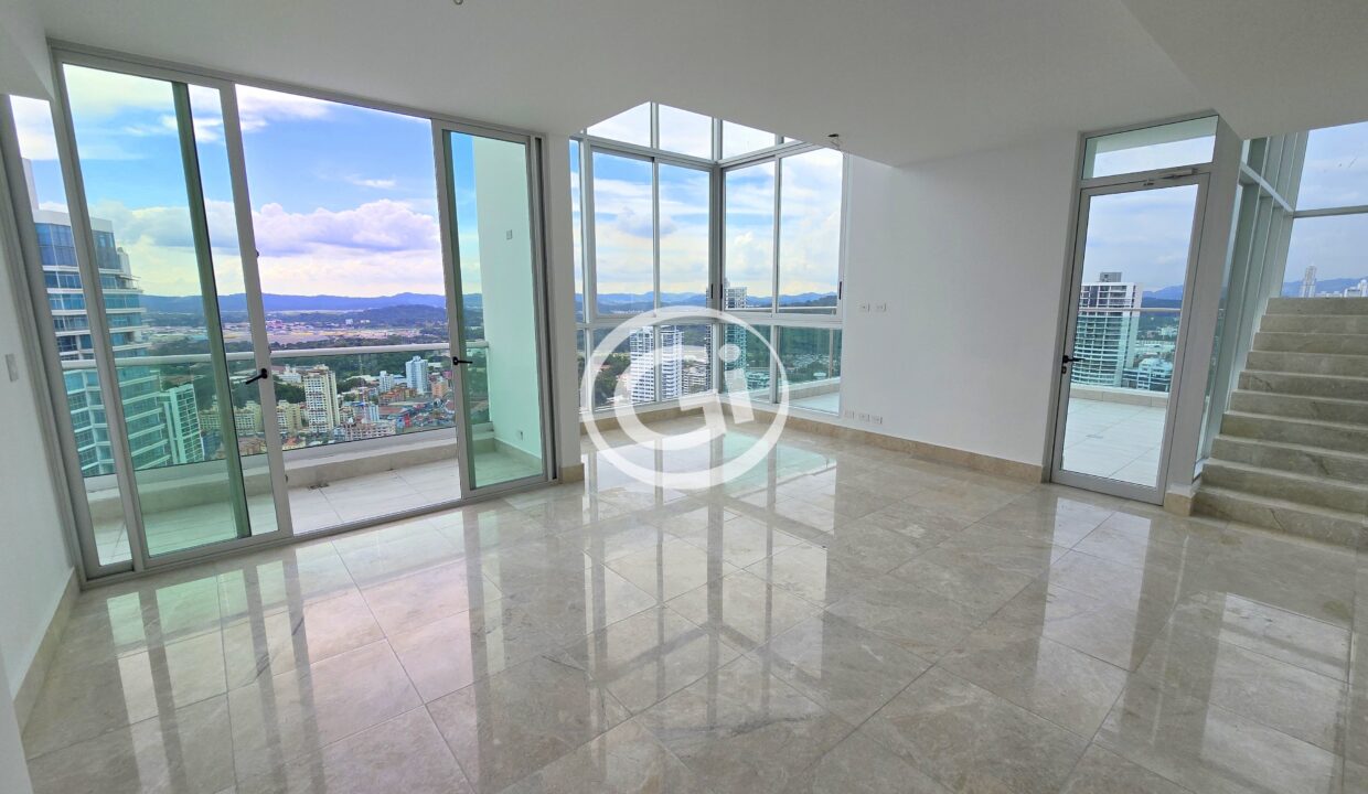 3. Sala-Comedor. Venta Loft Costanera. Bella Vista