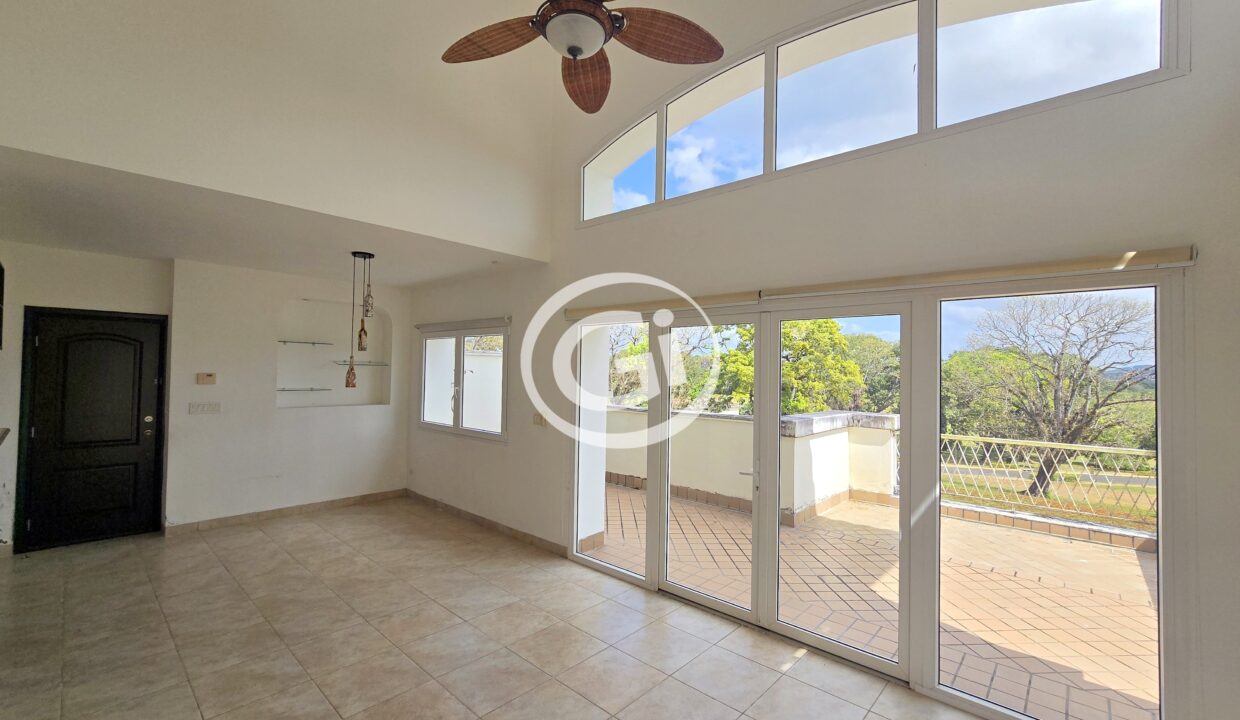 3. Sala-Comedor. Venta Reposeido Bancario Tucan Country Club