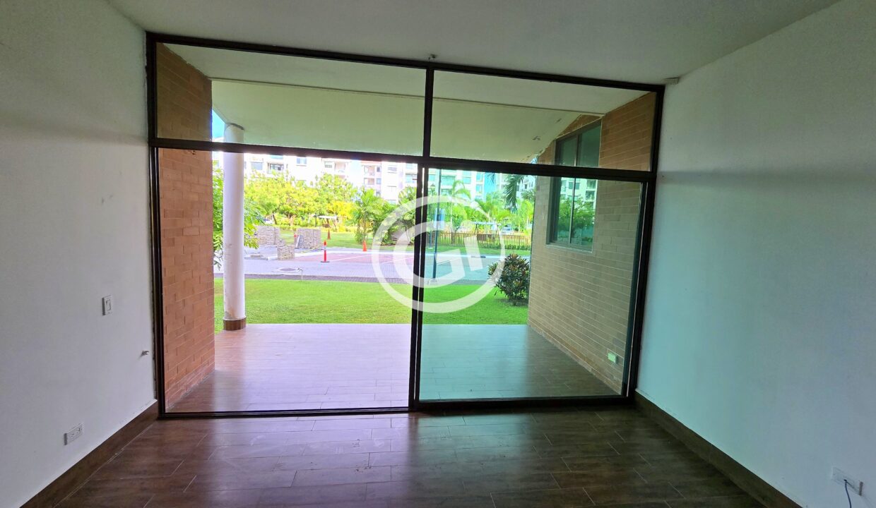 6. Sala-Comedor Costamare Costa Sur. Remate Bancario