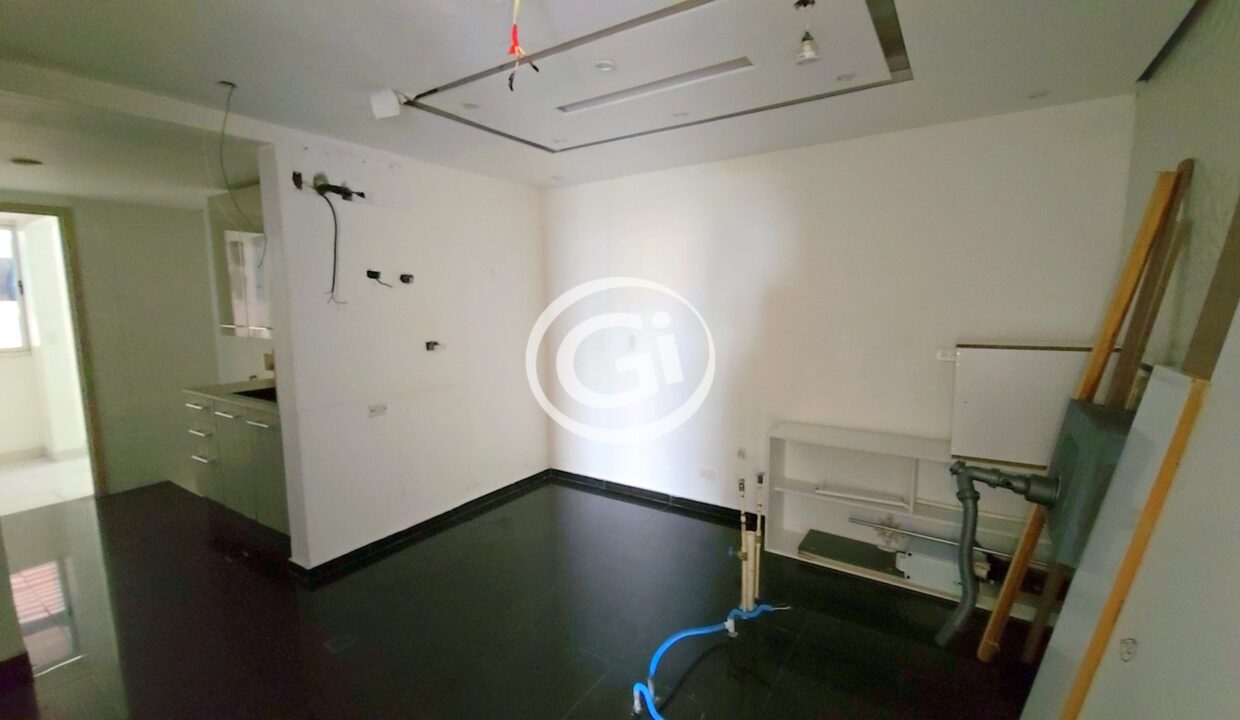 8. Cocina. Venta Remate The Tower 50 San Francisco