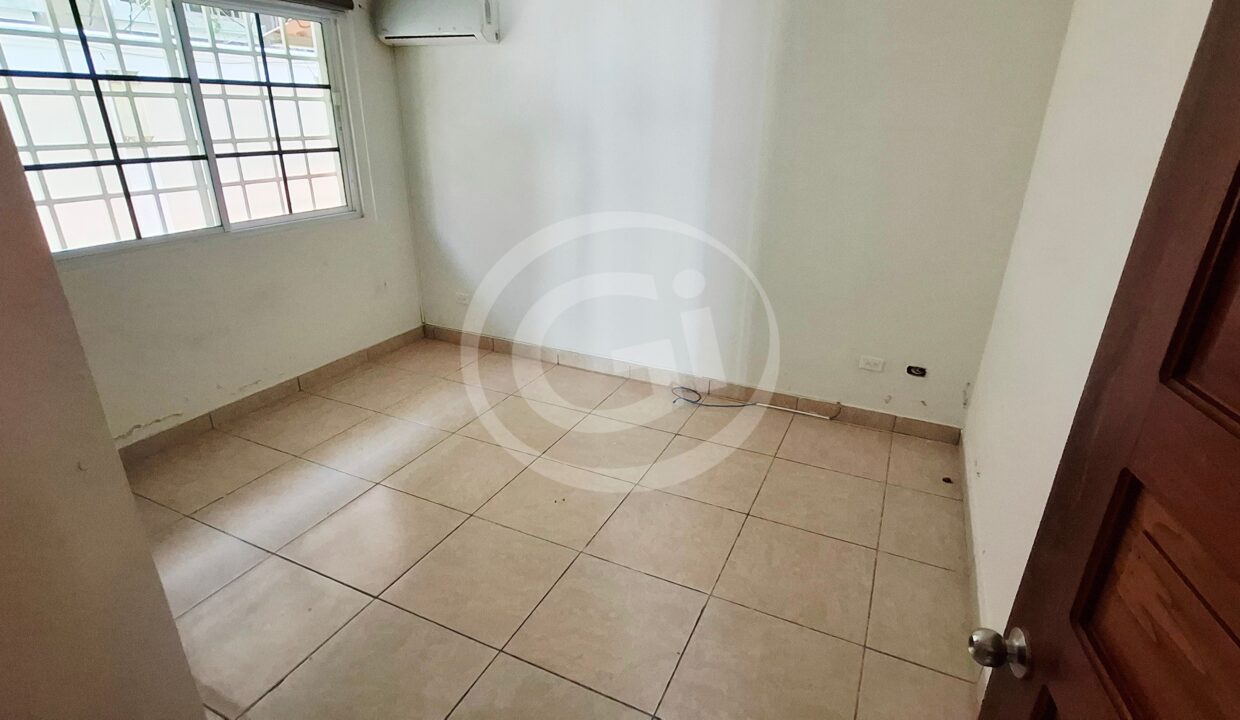 20 -Habitación Casa en Venta Residencial Hill Top Arraiján