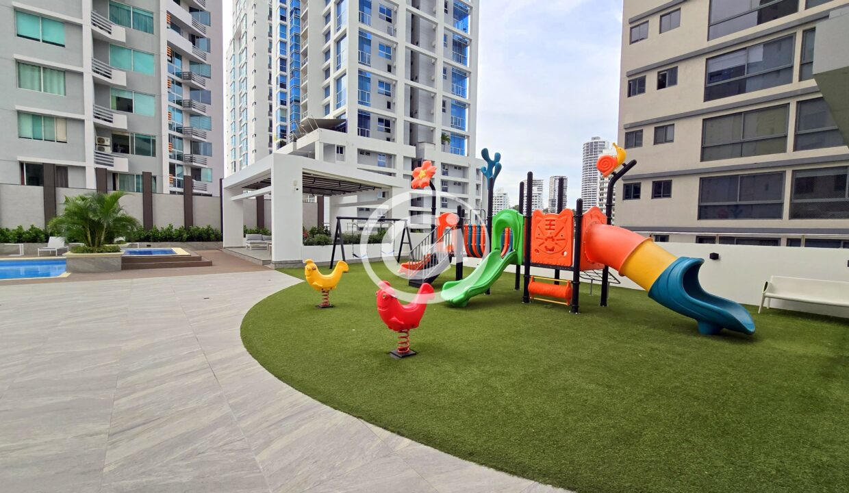 36. Parque Infantil. Venta Remate Allure Bella Vista