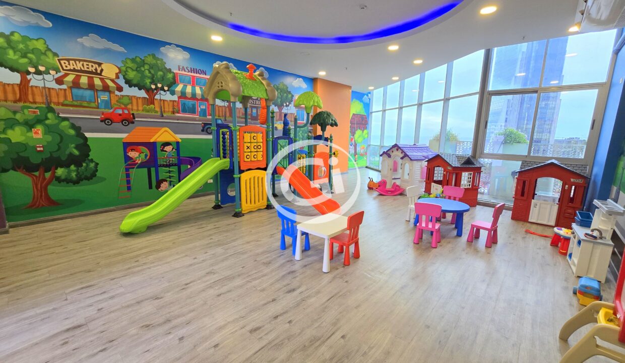 38. Sala de Juegos. Venta Remate Allure Bella Vista