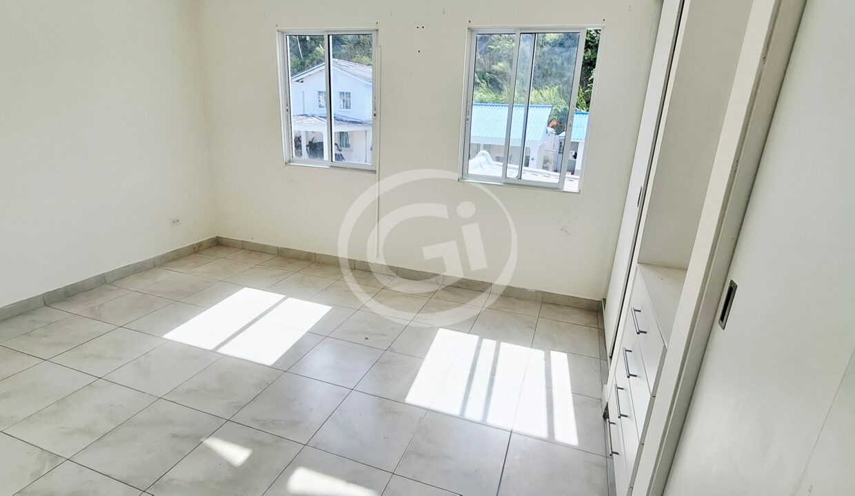 11 - Habitación Principal Casa en Venta Playa Dorada Las Olas Arraiján
