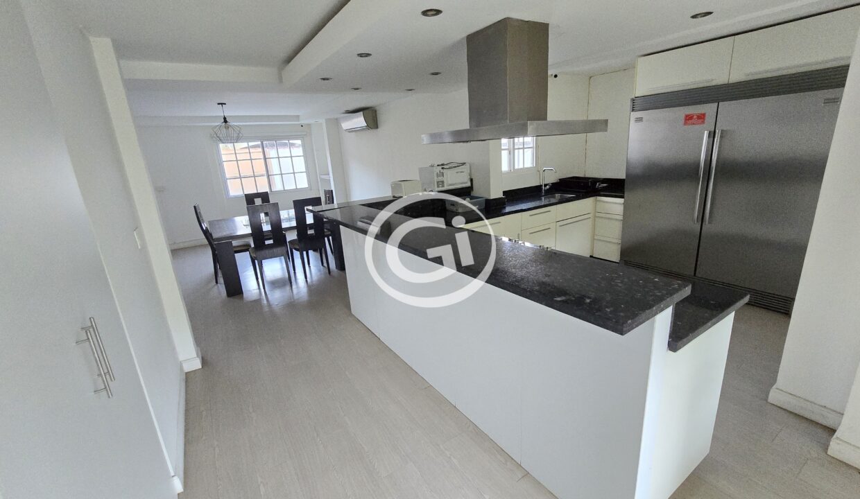 12. Cocina. Remate Bancario Casa Albrook