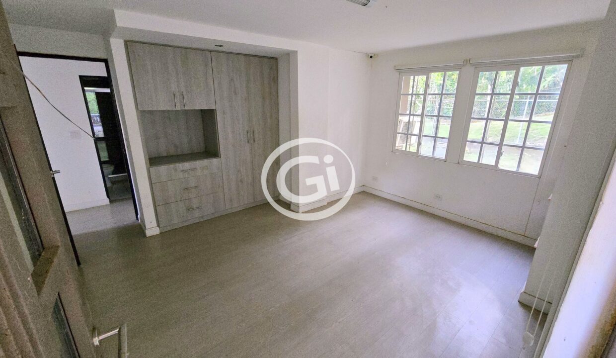 17. Habitación 4. Remate Bancario Casa Albrook