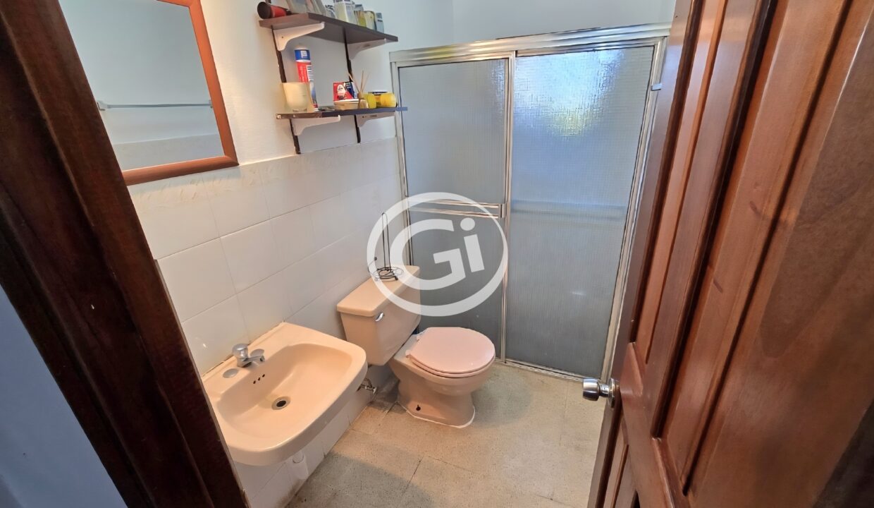 19. Baño Visitas (2.1)