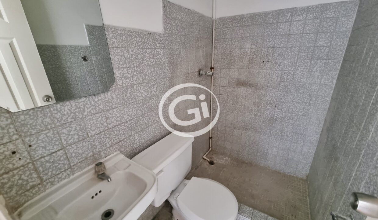 19. Baño secundario Venta Bahia Azul