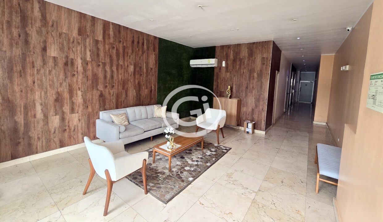 2. Lobby (2)