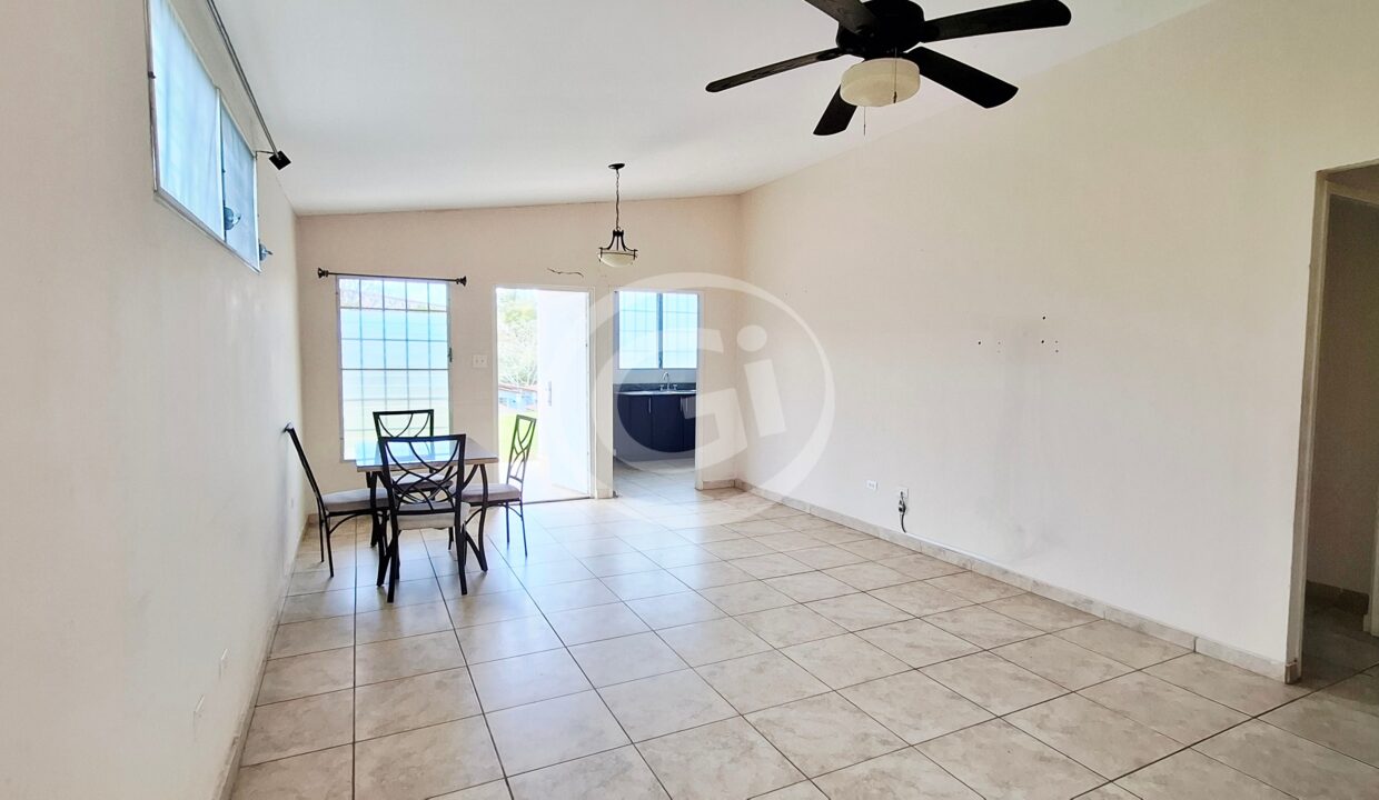 2.2- Sala Comedor Casa en Venta Brisas del Golf Arraiján