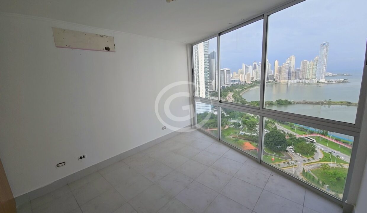 20. Habitación 2. Venta Apartamento Marina Terrace Av Balboa Remate Bancario