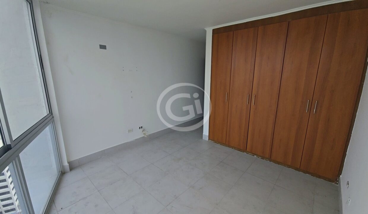 22. Habitación 2. Venta Apartamento Marina Terrace Av Balboa Remate Bancario