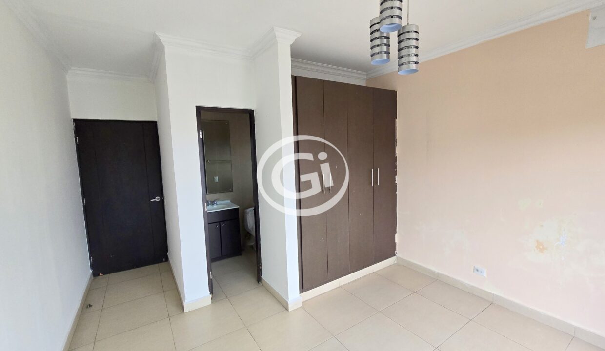 23. Habitación 2. Remate Bancario Casa Dorado Village
