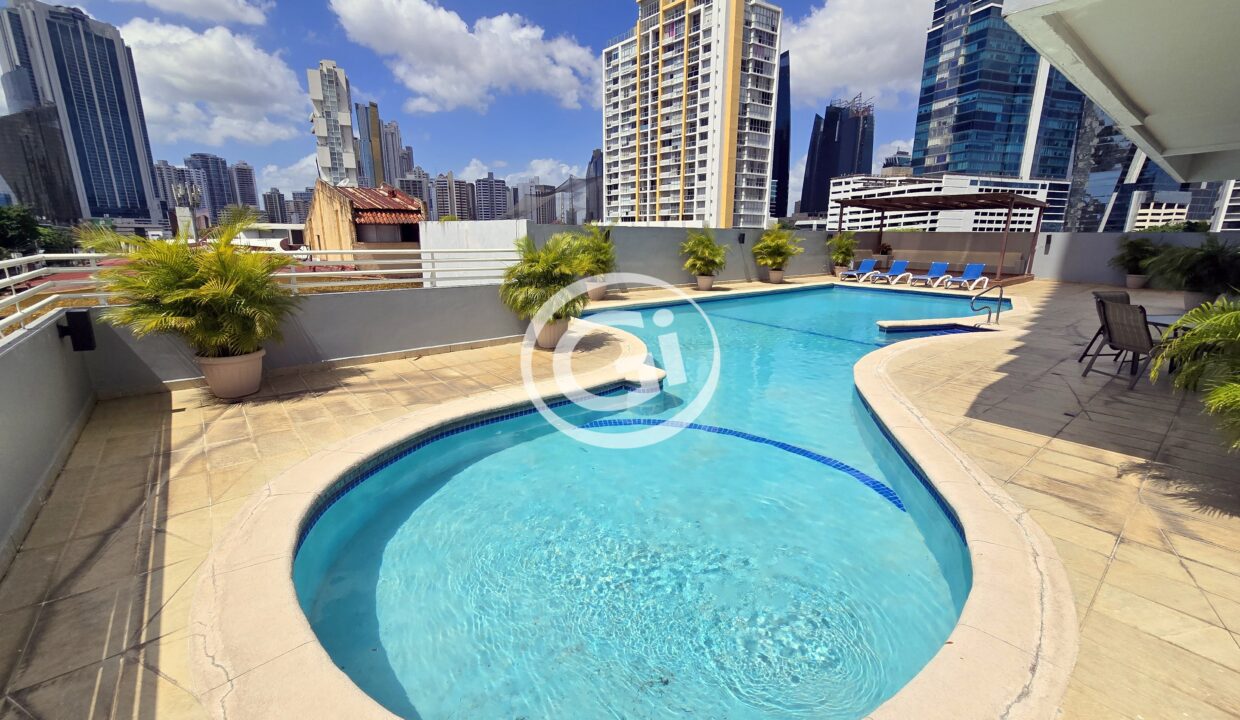 27. Piscina (3)