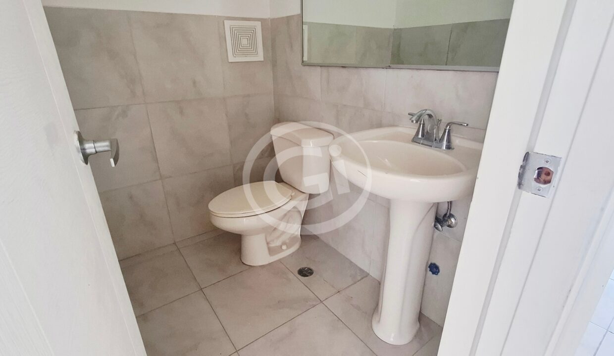 6 - Baño Casa en Venta Playa Dorada Las Olas Arraiján
