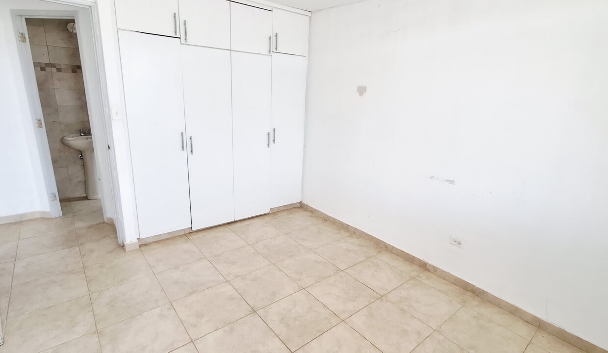 7-Closet Casa en Venta Brisas del Golf Arraiján