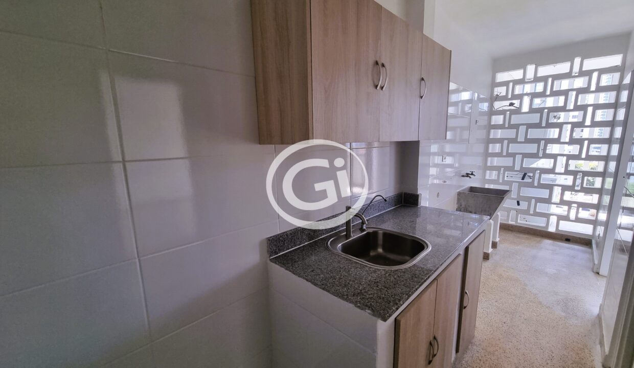 7. Cocina y cuarto de lavado Venta Bahia Azul