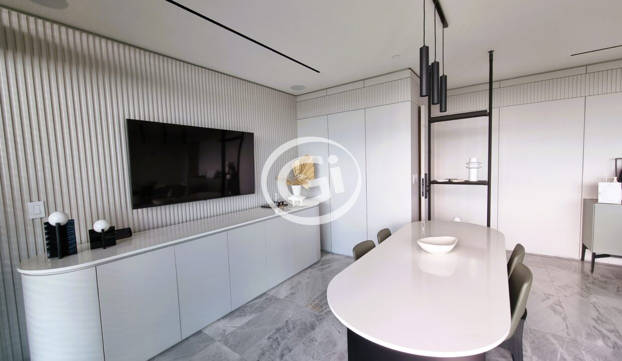 7. Comedor y Bufetera venta apartamento Santa Maria The Ivy.