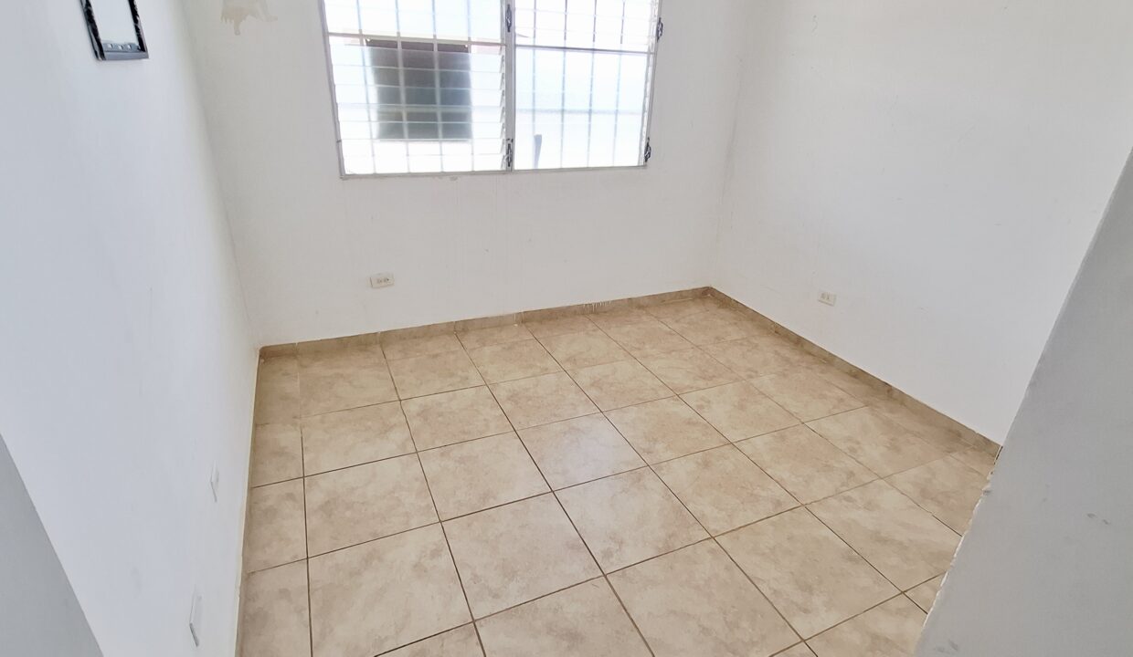 8-Habitación Casa en Venta Brisas del Golf Arraiján