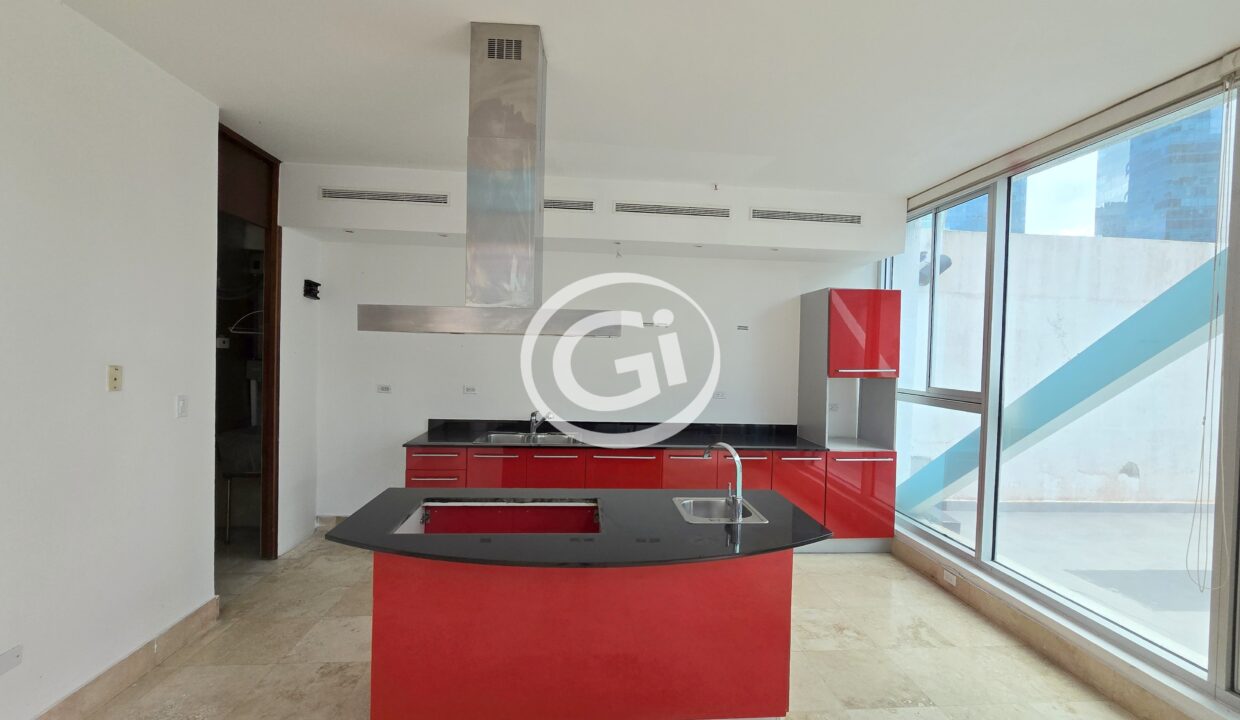 9. Cocina. Remate Bancario Loft Four 41 Punta Pacifica