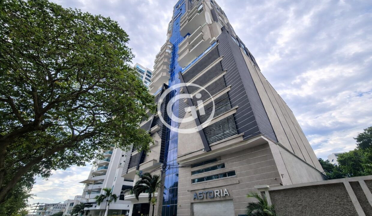 1. Fachada. PH Astotia El Cangrejo. Remate Bancario