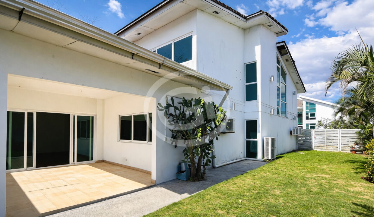 12 - 2Horizontes - terraza y jardin