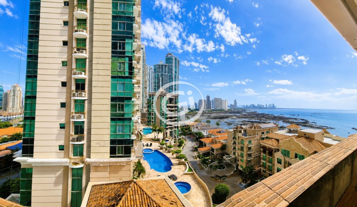 12. Vista Habitacion principal Venta Grand Towerw