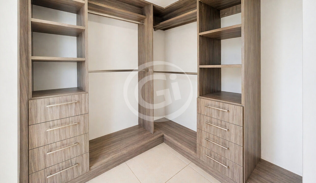 17-4Horizontes_vestidor
