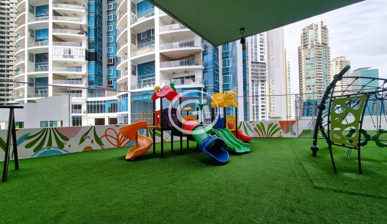 18. Parque infantil Venta Grand Towerw