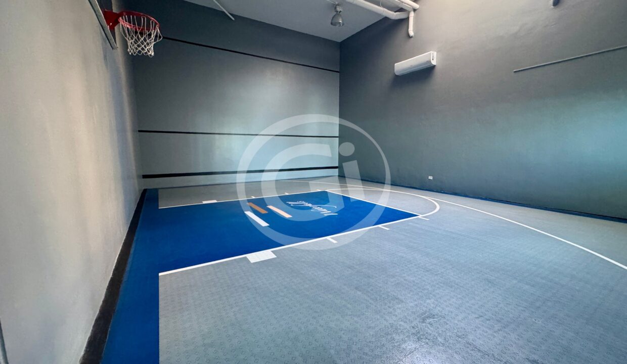 28. Cancha venta apartamento Waterfalls San Francisco