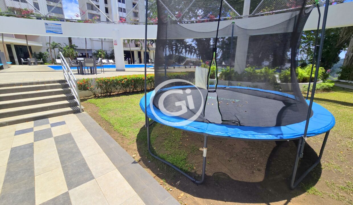 29. Parque Infantil. Remate Bancario Elite 400 Dos Mares
