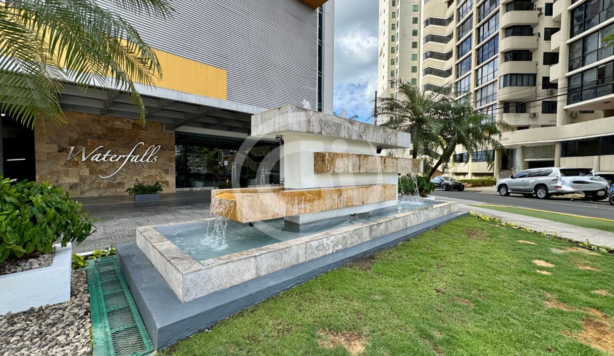 32. Fachada venta apartamento Waterfalls San Francisco