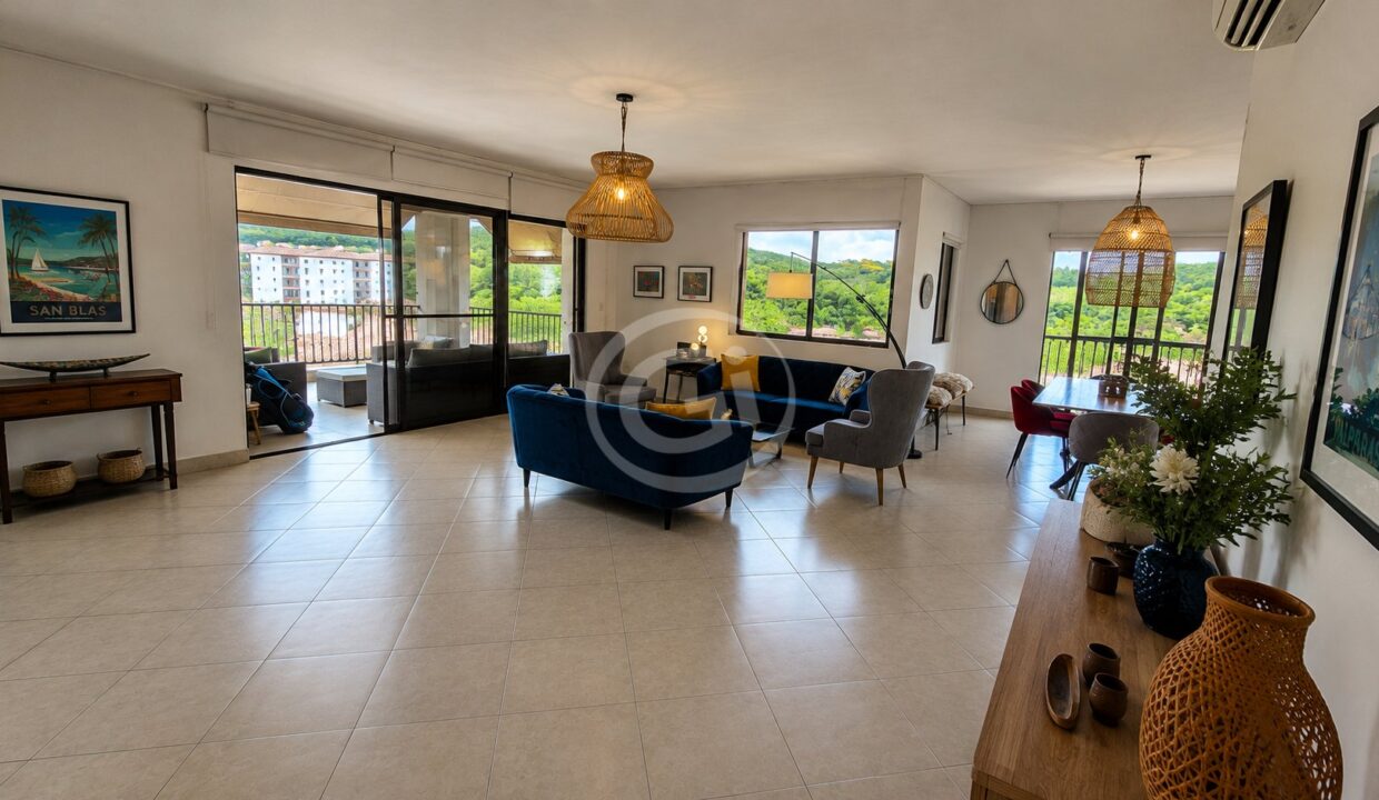 1. Sala-Comedor. Embassy Club Apartamento Alquiler Clayton
