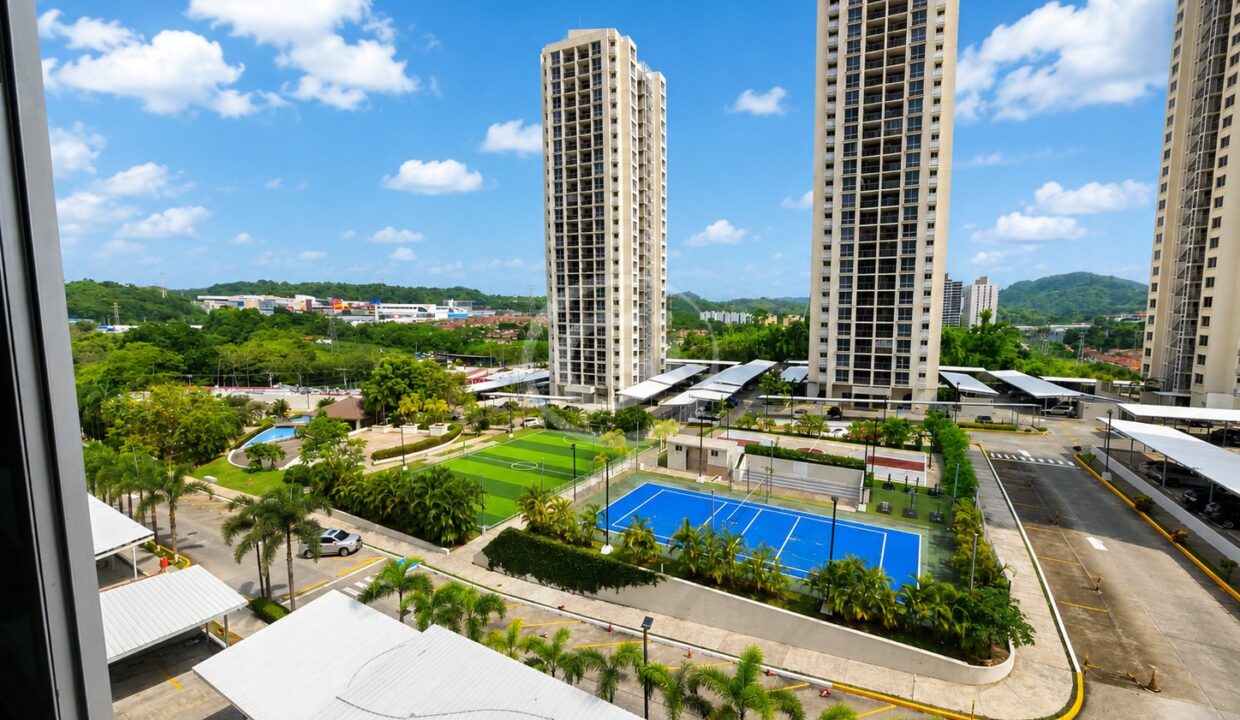 11. Habitación Principal. Remate Bancario PH Rokas Condado del Rey