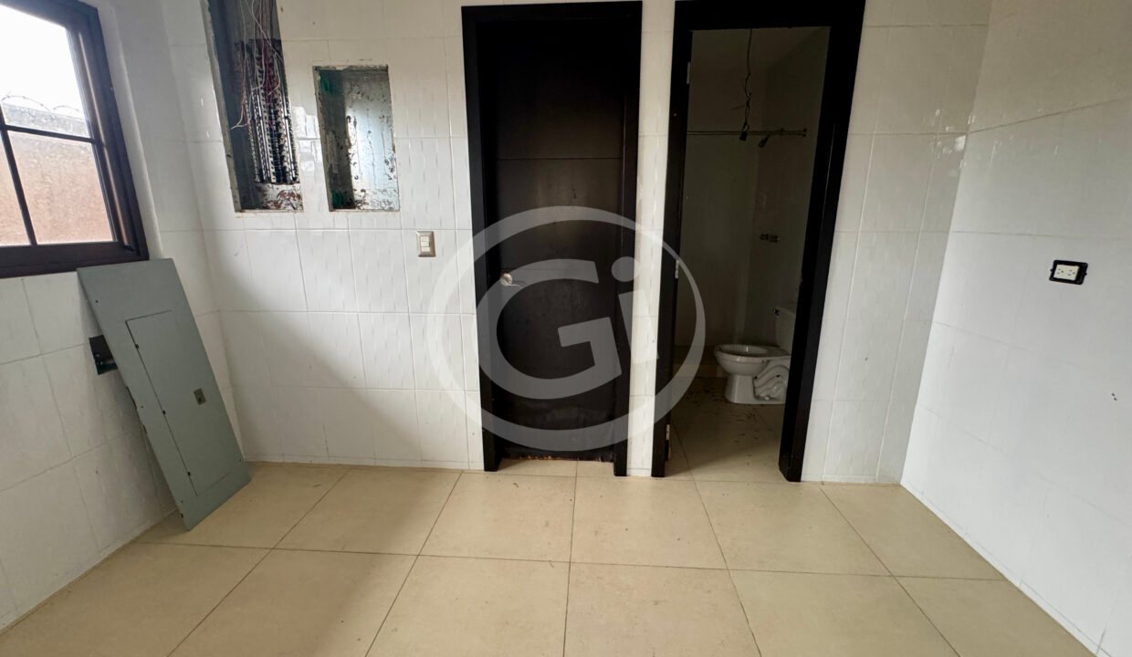 11. Lavandería Venta Casa El Doral Costa Sur