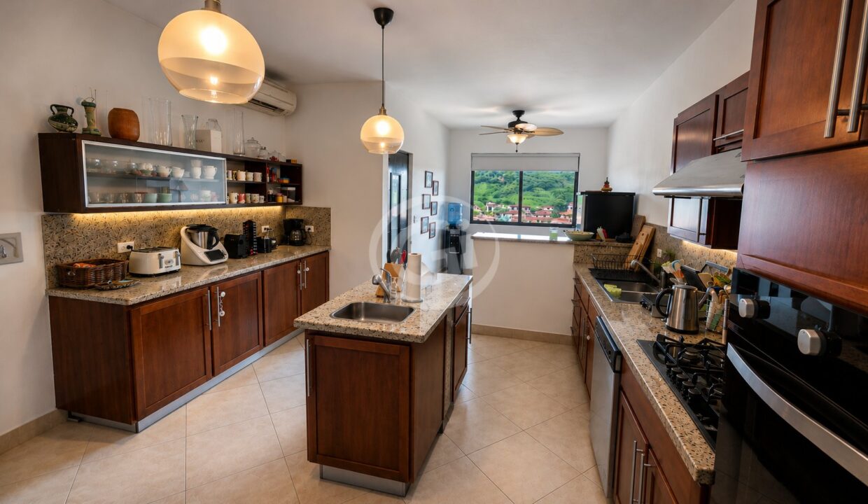 12. Cocina. Embassy Club Apartamento Alquiler Clayton