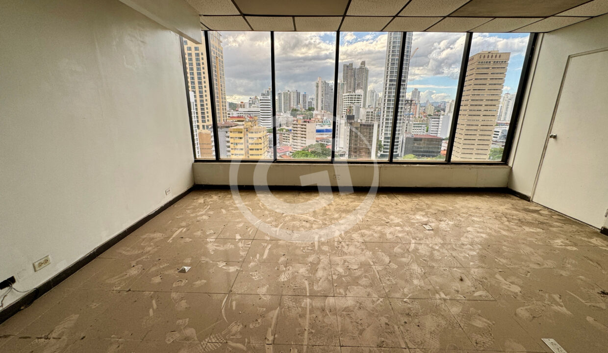 14. Oficina Venta Torre Delta 099 Obarrio Área bancaria