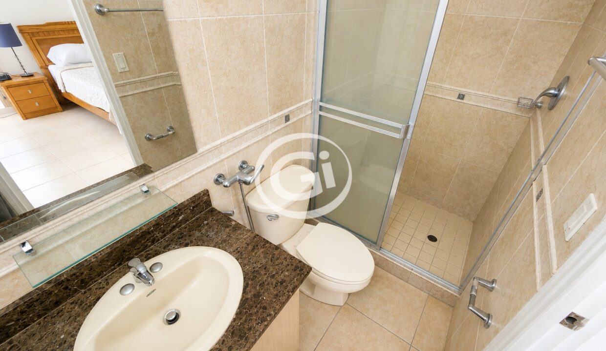 16. Habitación Principal. Venta San Fracisco Bay