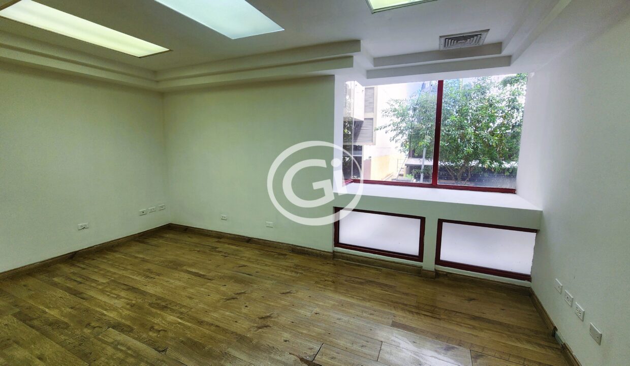 17. Venta Oficina Twin Towers