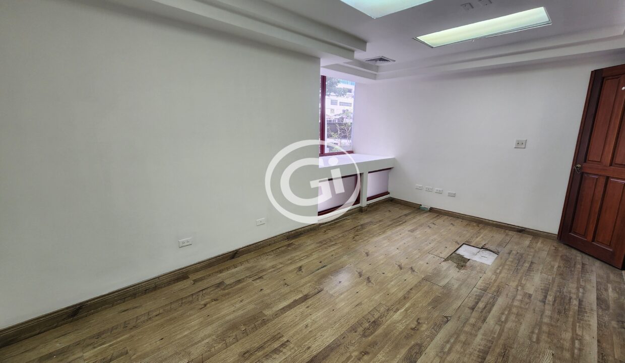 18. Venta Oficina Twin Towers
