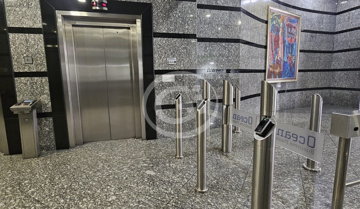 19. Lobby oficina Ocean Business alquiler- venta