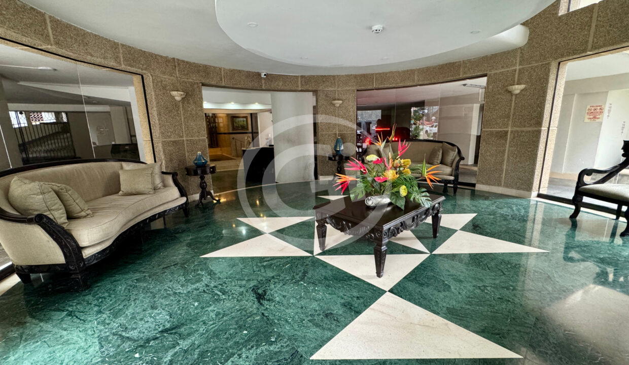 2. Lobby Apartamento Venta Paitilla Perla del Pacífico