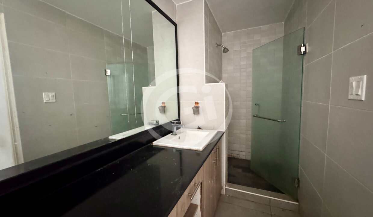 20. Baño Apartamento Venta Paitilla Perla del Pacífico