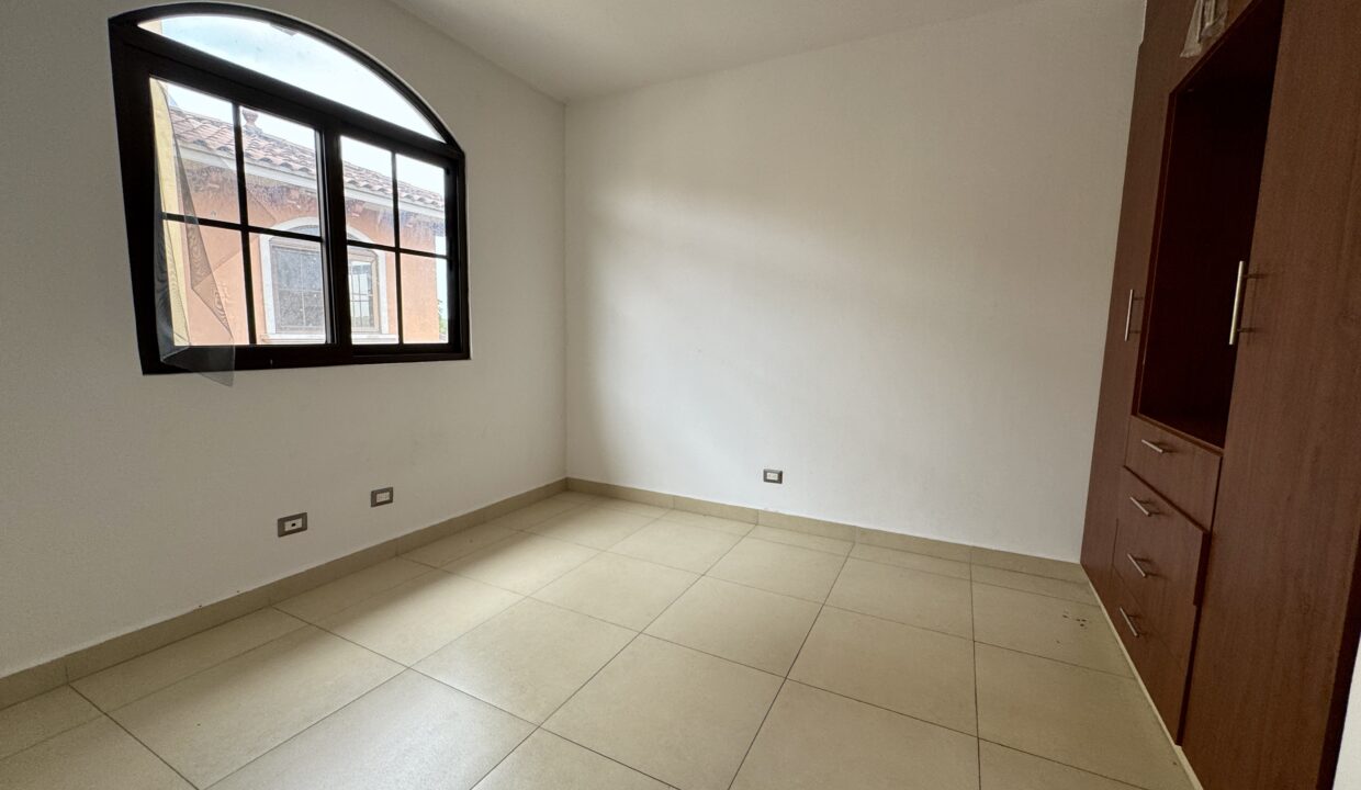 21. Habitación venta casa Costa Sur El Doral