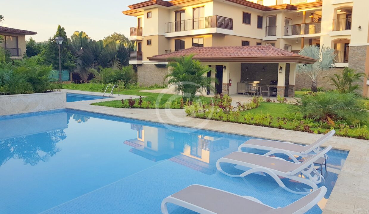 23. Areas Sociales. Embassy Club. Clayton. Garden