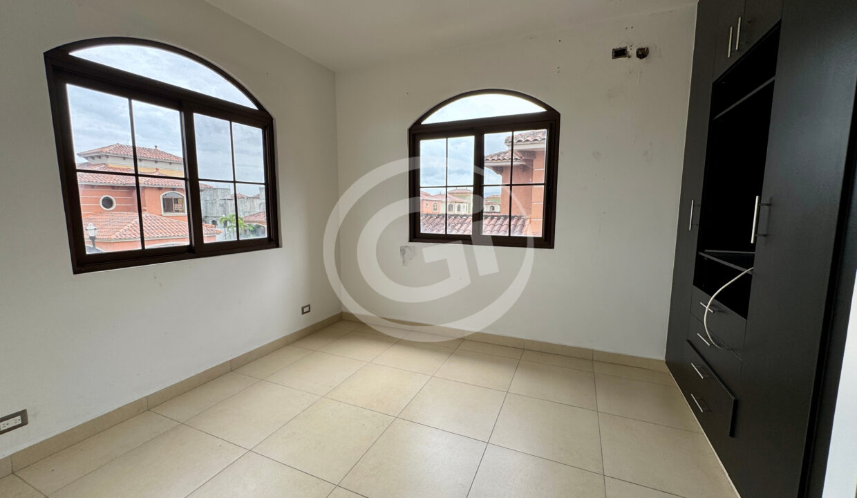 23. Habitación Venta Casa El Doral Costa Sur
