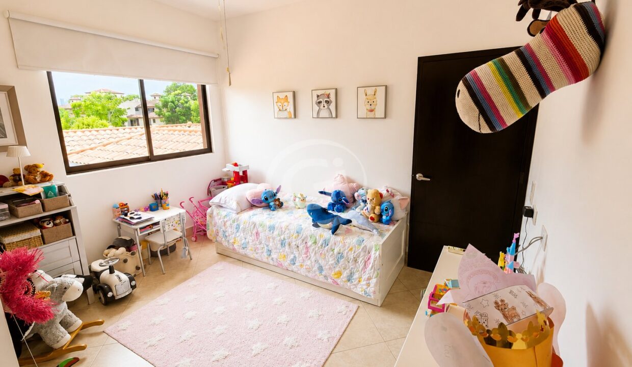 25. Habitación 4. Embassy Club Apartamento Alquiler Clayton